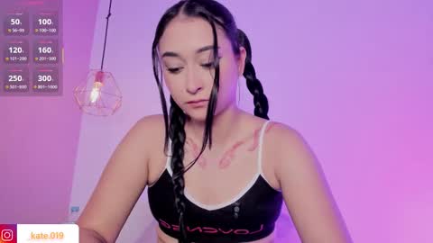 kateryn_bale online show from March 25, 2026, 8:04 pm