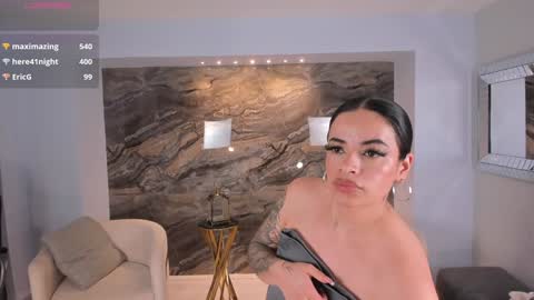 Snapshot of katesunder chatting on February 3, 2025, 8:35 pm K A T E online show from February 3, 2025, 8:35 pm