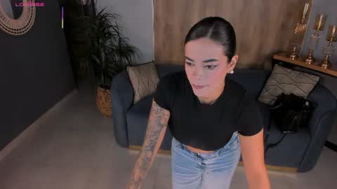 Snapshot of katesunder chatting on July 10, 2026, 10:29 am K A T E online show from July 10, 2026, 10:29 am