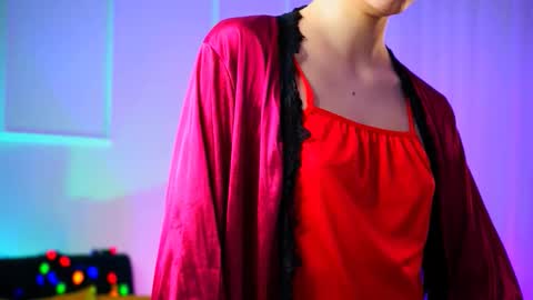 Snapshot of katewillows chatting on February 7, 2026, 4:49 am katewillows online show from February 7, 2026, 4:49 am