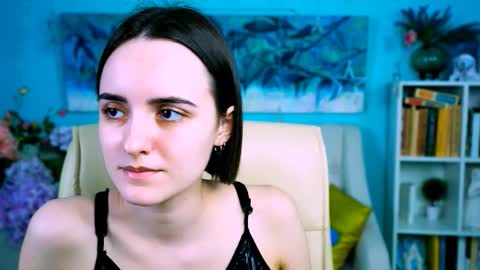 Snapshot of katewillows chatting on March 20, 2026, 5:01 am katewillows online show from March 20, 2026, 5:01 am