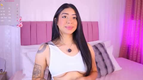 Snapshot of kath_rosee chatting on October 17, 2025, 8:11 pm   online show from October 17, 2025, 8:11 pm