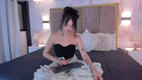 Snapshot of kathegomez_ chatting on June 13, 2026, 12:19 am KatheGomez online show from June 13, 2026, 12:19 am