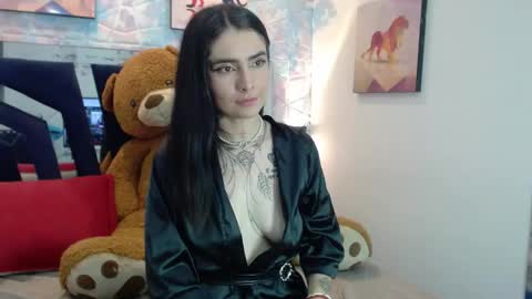 KATHERIN  online show from February 3, 2026, 6:40 am