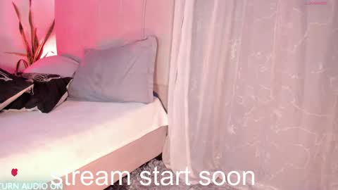 Kat online show from June 3, 2026, 4:04 am