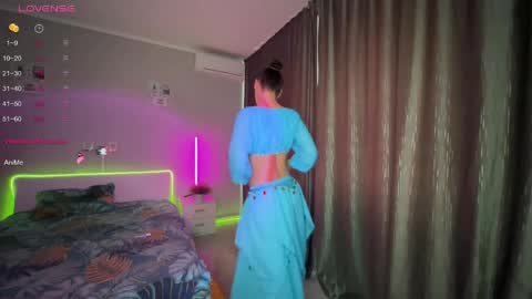 katherine__ross online show from May 1, 2026, 9:03 am