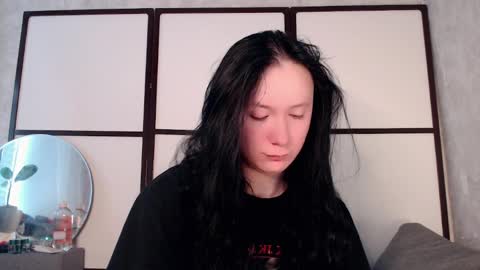 Snapshot of katherine_johnson chatting on April 14, 2026, 6:19 am katherine_johnson online show from April 14, 2026, 6:19 am
