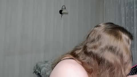 Snapshot of katherine_violet chatting on March 11, 2026, 9:32 pm Katherina online show from March 11, 2026, 9:32 pm