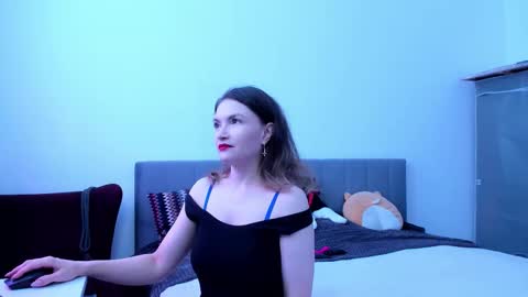 Snapshot of katherinemidnight chatting on October 12, 2025, 7:29 am Katherine online show from October 12, 2025, 7:29 am