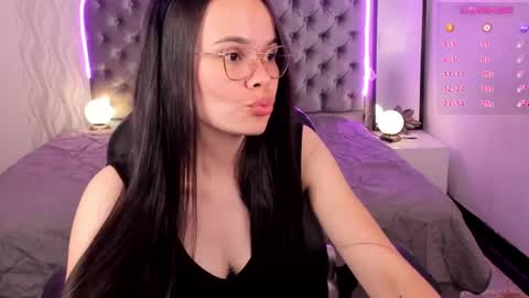 kathh_latorre online show from February 23, 2025, 2:57 pm