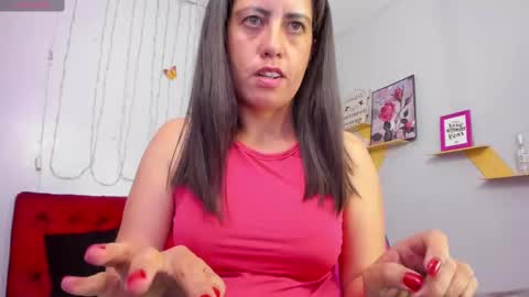 Paola online show from March 12, 2025, 6:44 pm