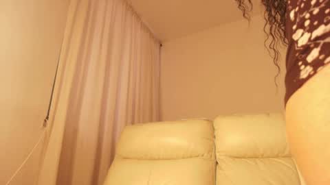 Snapshot of kathleen_brown chatting on February 12, 2025, 8:18 pm Katherine  online show from February 12, 2025, 8:18 pm