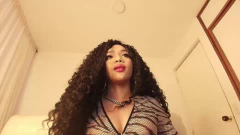 Snapshot of kathleen_brown chatting on March 8, 2025, 7:53 pm Katherine  online show from March 8, 2025, 7:53 pm