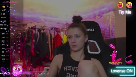 Snapshot of kathleen_frost chatting on October 14, 2025, 7:03 pm kathleen_frost online show from October 14, 2025, 7:03 pm