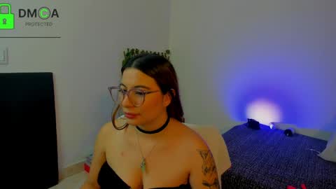 Kay online show from May 11, 2026, 5:02 am