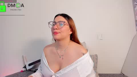 Kay online show from June 24, 2026, 3:27 am