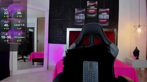 Snapshot of kathy_sc chatting on March 1, 2025, 1:22 am Kate 3 - INSTAGRAM Kathy sc94 online show from March 1, 2025, 1:22 am