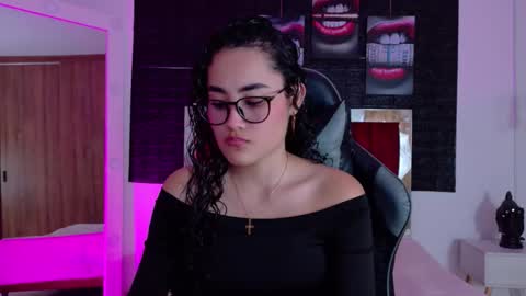 Snapshot of kathy_sc chatting on September 13, 2025, 7:13 pm Kate 3 - INSTAGRAM Kathy sc94 online show from September 13, 2025, 7:13 pm