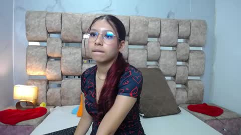 Kaht y Aiden online show from April 23, 2026, 4:09 pm