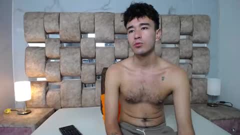 Kaht y Aiden online show from August 5, 2026, 12:41 pm
