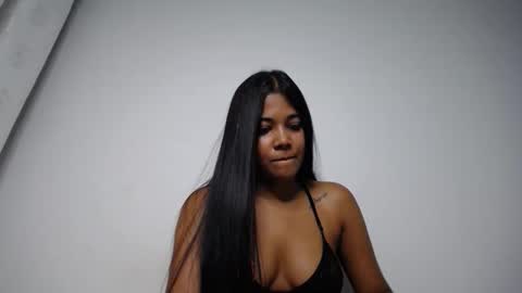 Kathy Pierce online show from February 17, 2026, 11:44 pm