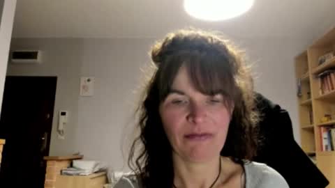 KATHY online show from December 15, 2025, 3:05 pm