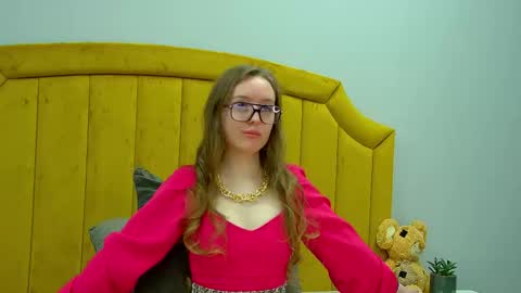 Snapshot of kathystewart chatting on October 10, 2025, 4:22 am Kathy online show from October 10, 2025, 4:22 am