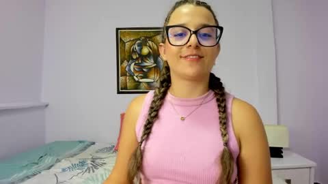 Snapshot of katia_foxx chatting on January 3, 2025, 3:12 pm Khaterine online show from January 3, 2025, 3:12 pm