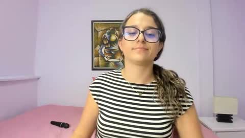 Snapshot of katia_foxx chatting on January 7, 2025, 6:14 pm Khaterine online show from January 7, 2025, 6:14 pm