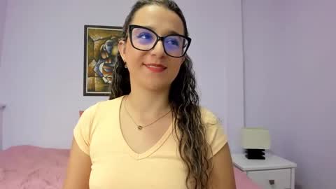 Snapshot of katia_foxx chatting on January 14, 2025, 12:24 pm Khaterine online show from January 14, 2025, 12:24 pm