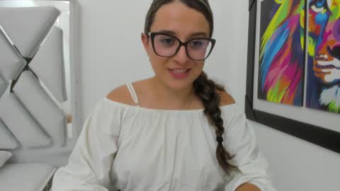 Snapshot of katia_foxx chatting on January 27, 2025, 6:52 pm Khaterine online show from January 27, 2025, 6:52 pm