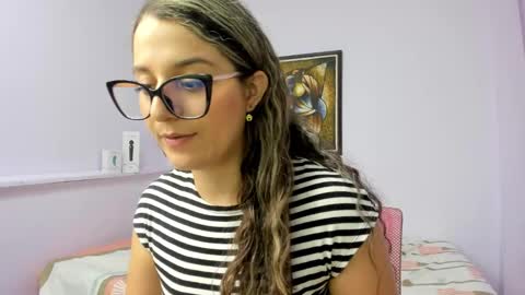 Snapshot of katia_foxx chatting on February 8, 2025, 3:31 pm Khaterine online show from February 8, 2025, 3:31 pm