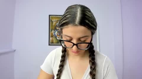Snapshot of katia_foxx chatting on February 12, 2025, 12:55 pm Khaterine online show from February 12, 2025, 12:55 pm