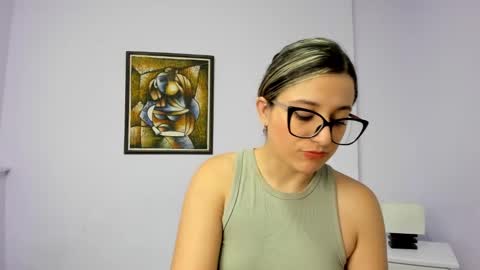 Snapshot of katia_foxx chatting on February 13, 2025, 1:05 pm Khaterine online show from February 13, 2025, 1:05 pm
