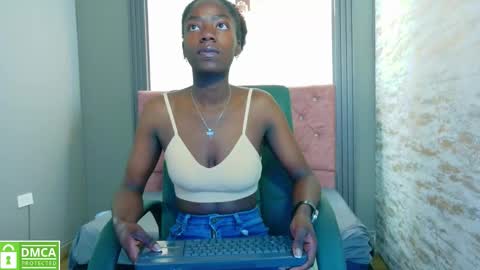 Snapshot of katia_green chatting on September 22, 2025, 11:12 am Katia online show from September 22, 2025, 11:12 am