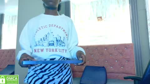 Snapshot of katia_green chatting on September 26, 2025, 5:39 pm Katia online show from September 26, 2025, 5:39 pm