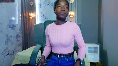 Snapshot of katia_green chatting on October 3, 2025, 11:29 am Katia online show from October 3, 2025, 11:29 am