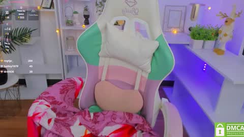 Katia  online show from January 4, 2025, 9:32 am