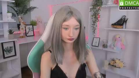 Snapshot of katia_kim chatting on October 20, 2025, 5:52 am Katia  online show from October 20, 2025, 5:52 am