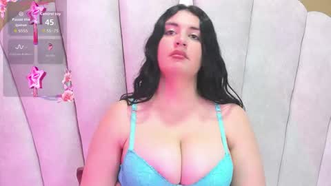 katiajones_vc online show from September 8, 2025, 8:52 pm