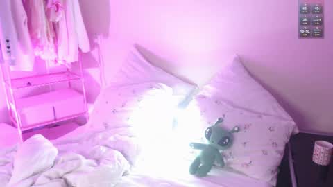 Snapshot of katie_deville chatting on March 31, 2026, 12:56 am Katie Deville online show from March 31, 2026, 12:56 am