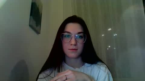 katie_foxi online show from January 10, 2025, 4:51 pm
