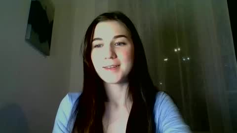 katie_foxi online show from February 5, 2025, 4:14 pm