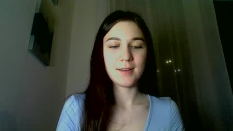 katie_foxi online show from February 9, 2025, 3:34 pm