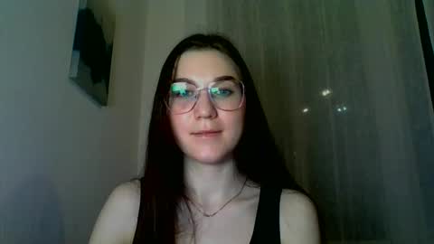 katie_foxi online show from February 26, 2025, 6:11 pm