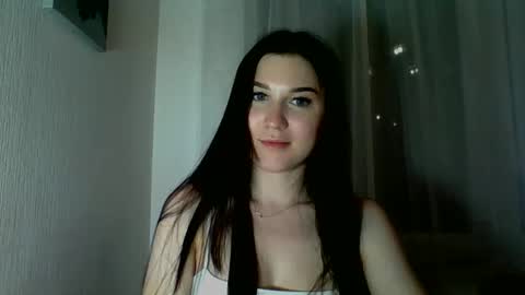 katie_foxi online show from May 5, 2026, 9:01 pm