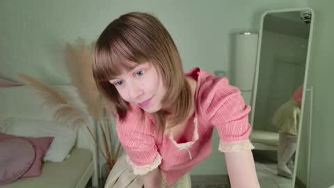 Snapshot of katie_ktk chatting on October 24, 2025, 1:51 pm Katie online show from October 24, 2025, 1:51 pm