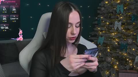 Snapshot of katie_taylorr chatting on January 9, 2025, 12:35 am Katie online show from January 9, 2025, 12:35 am