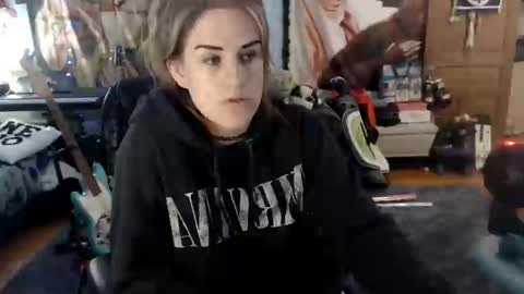 Katie online show from December 20, 2024, 4:20 am