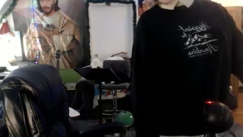 Katie online show from January 15, 2025, 5:08 am